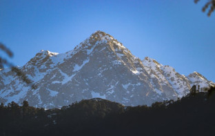 mountains in dharamshala